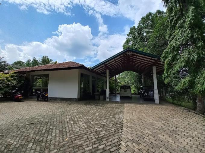 Aarya Hotel Kegalle Exterior foto